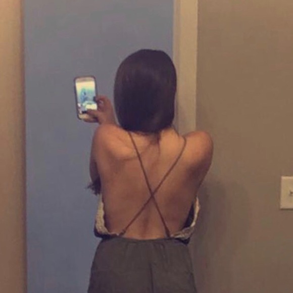 Lulu’s Catching Wind Olive Green Lace Romper - Picture 4 of 6